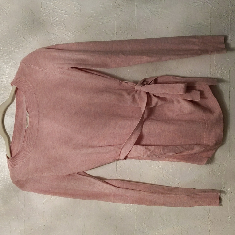 Sweet and soft pink Mama maternity sweater, small